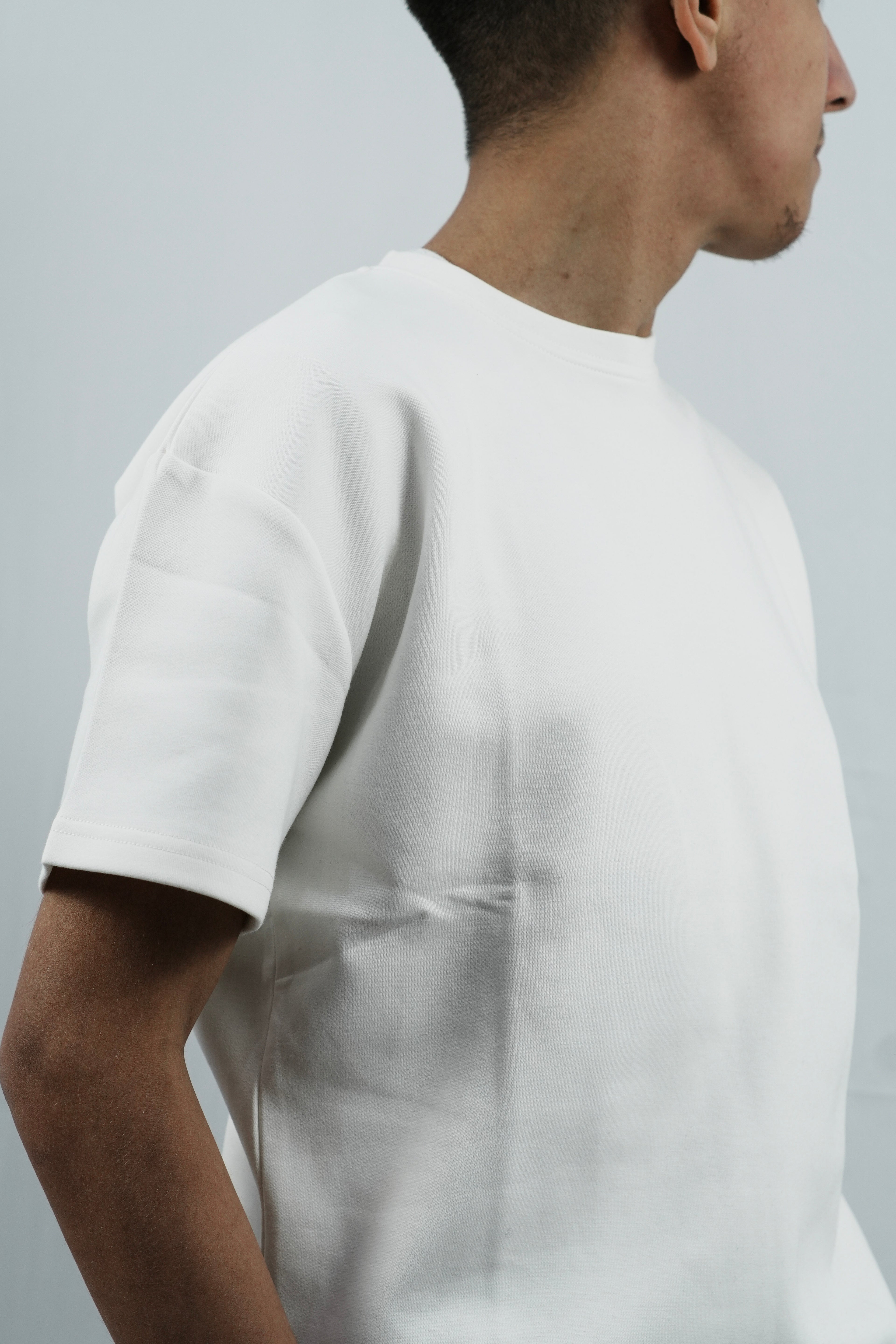YES•ZEE White T-Shirt