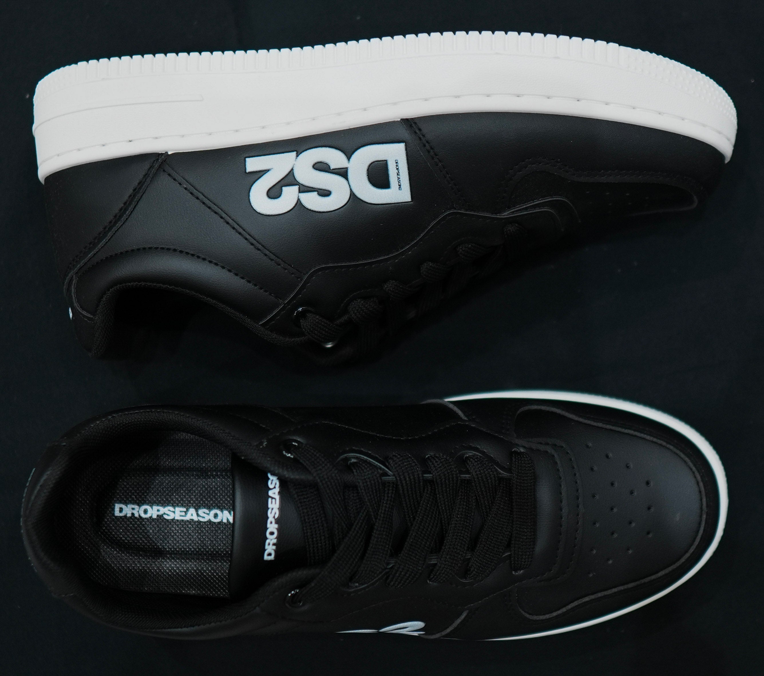 DS2 Black Sneackers