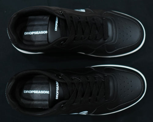 DS2 Black Sneackers