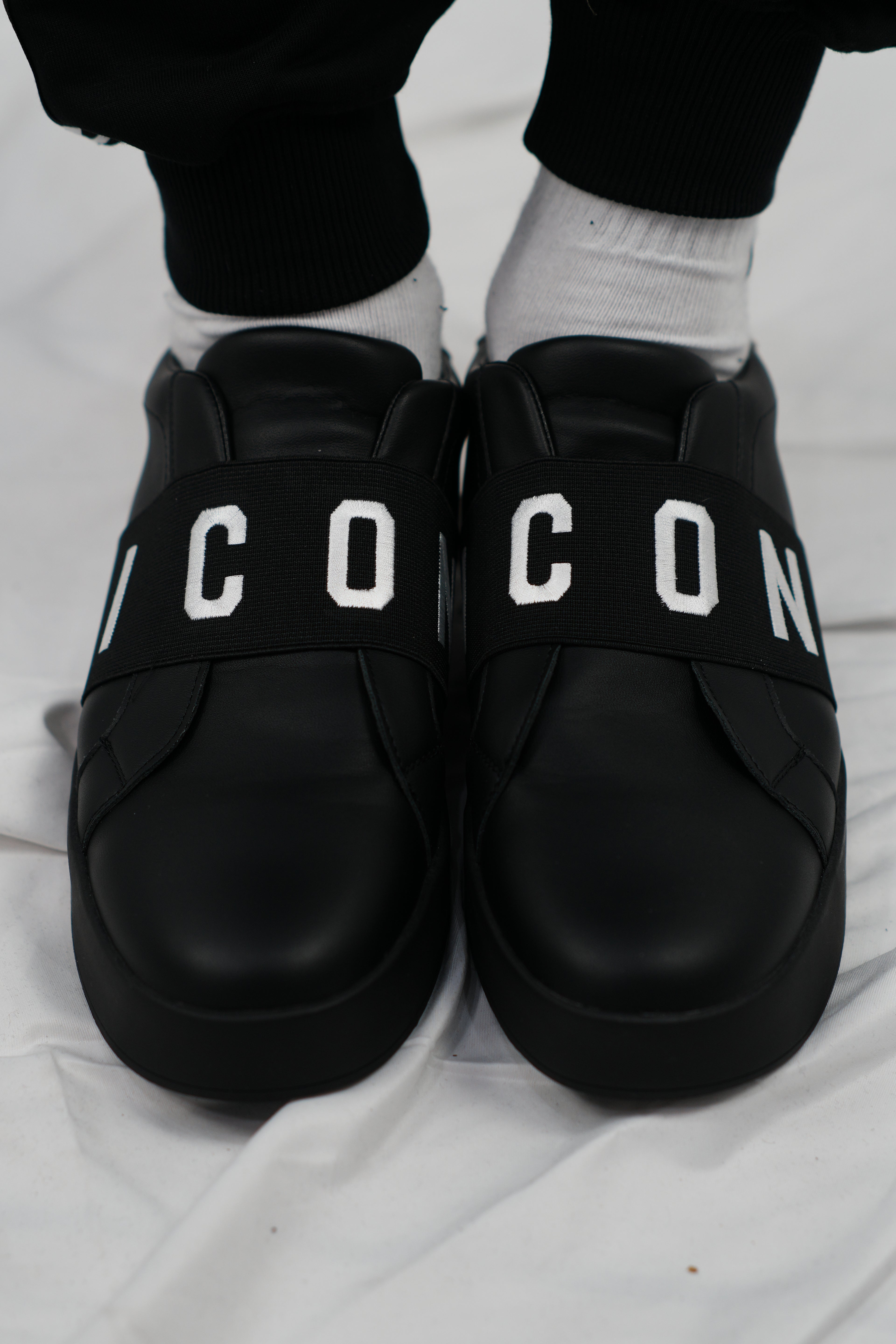 ICON Black Shoes