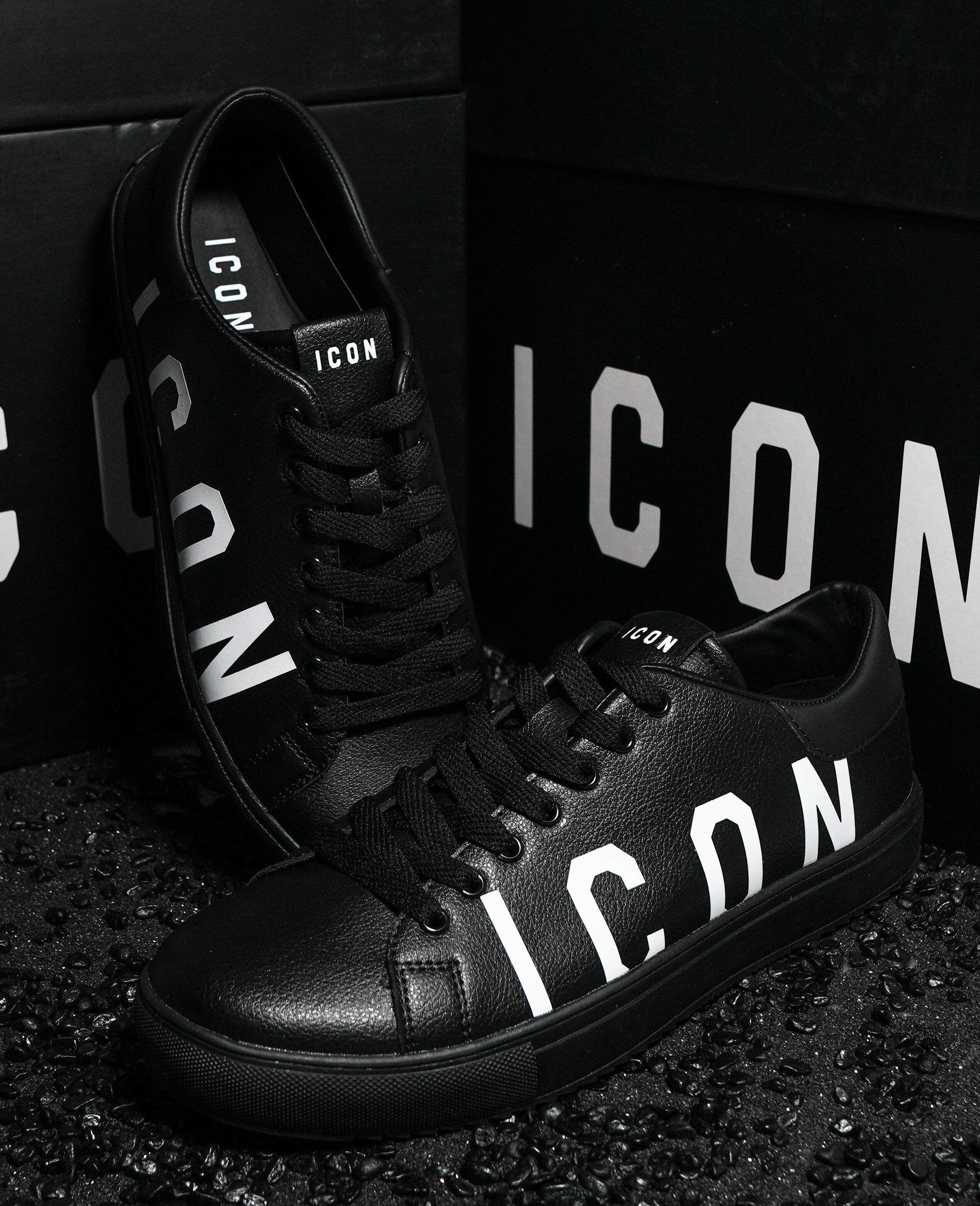 ICON Logo Sneackers