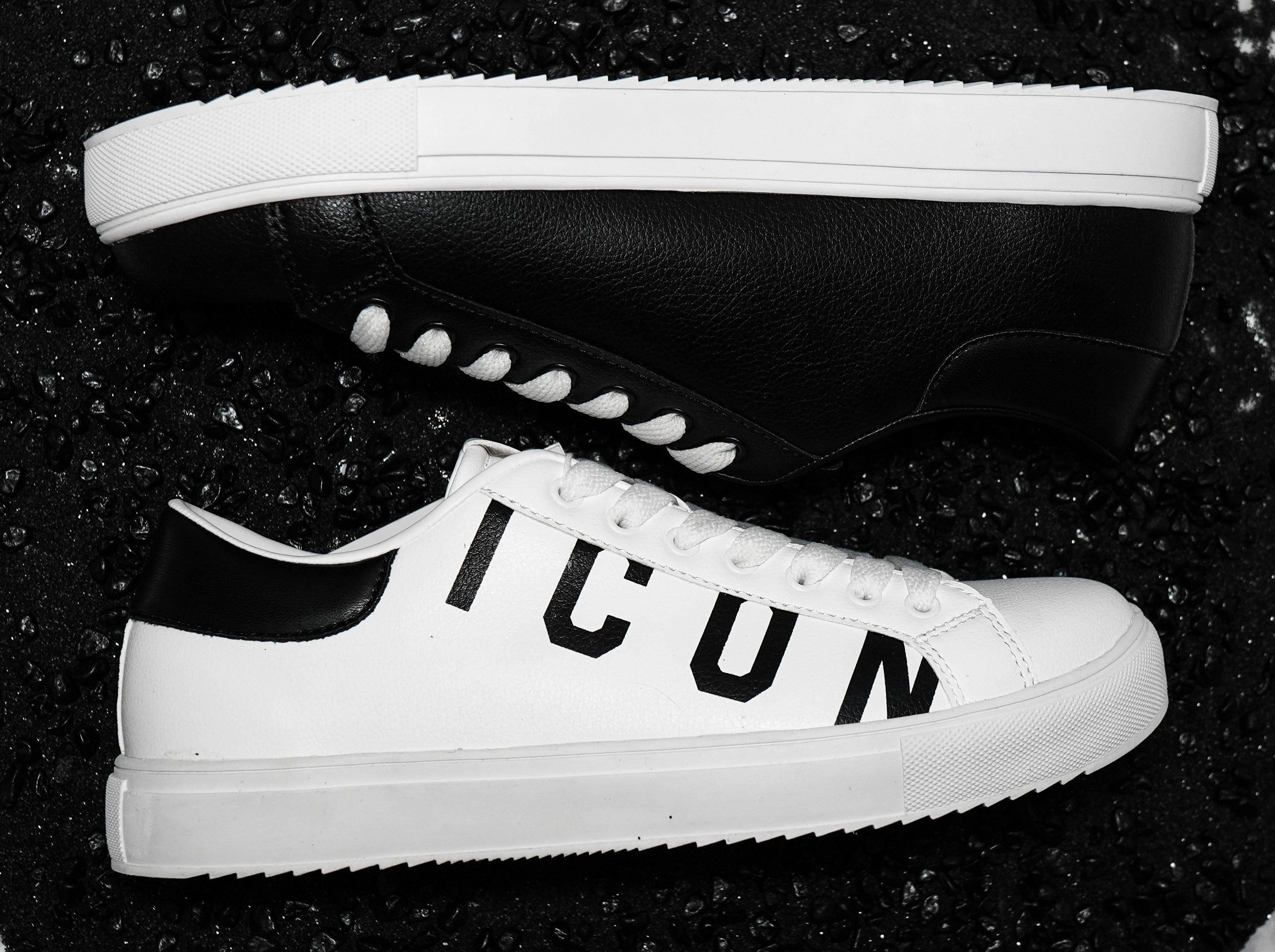 ICON Sneakers