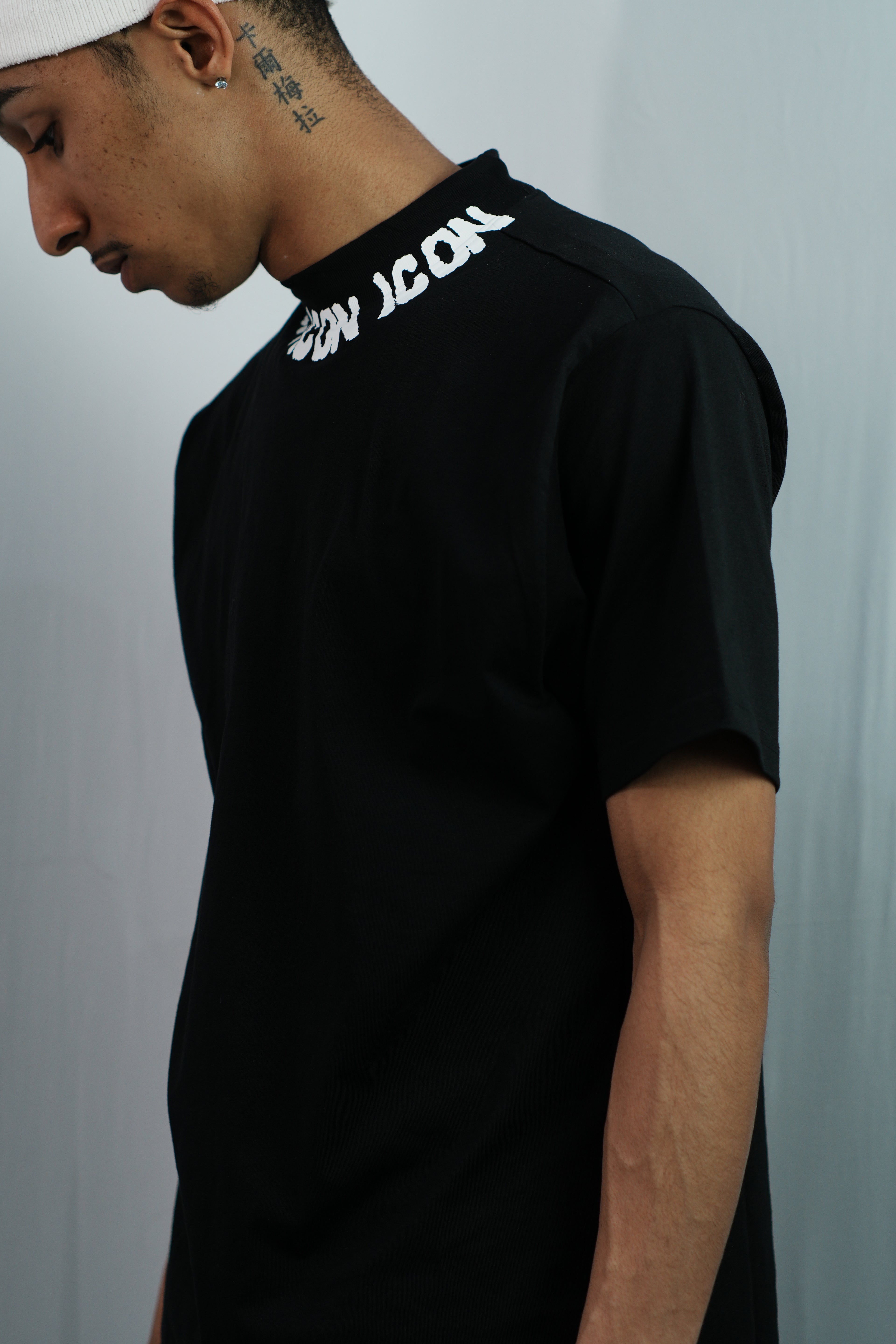 Icon Black Shirt